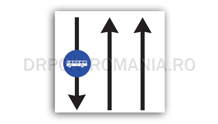 Bandă de circulație rezervată autovehiculelor de transport public de persoane